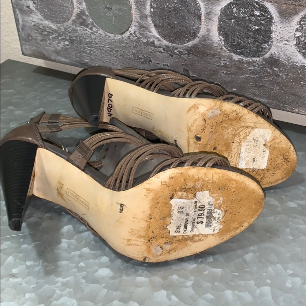 Shoes - Picture 7 of 7
